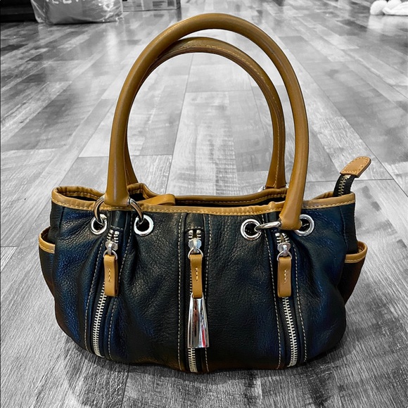 Perlina Handbags - PAOLA by PERLINA Small Hobo Top Zip Handbag